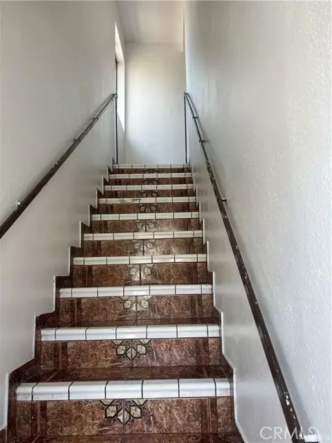 Los Angeles, CA 90003,231 E 88th PL
