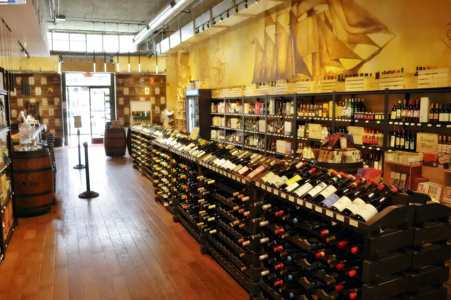 Emeryville, CA 94608