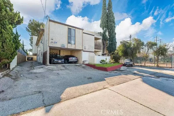 North Hollywood, CA 91605,6828 Fulton AVE