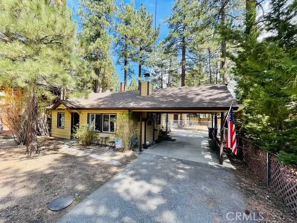 Big Bear City, CA 92314,912 Tinkerbell AVE