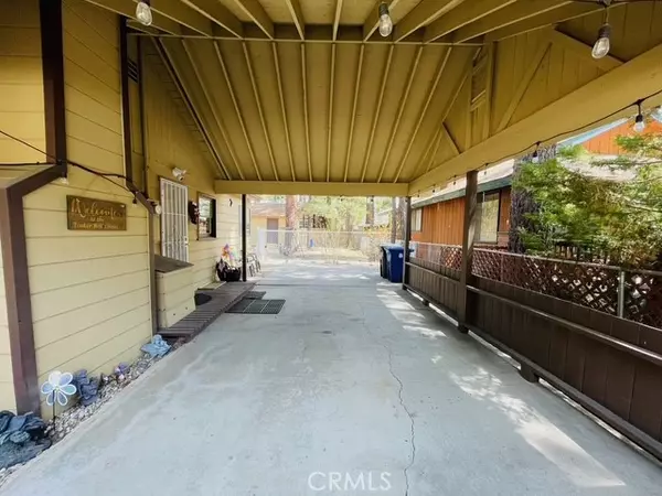 Big Bear City, CA 92314,912 Tinkerbell AVE