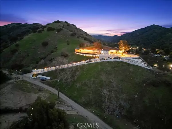 Sun Valley, CA 91352,9250 Del Arroyo DR