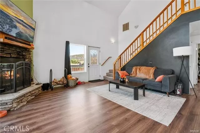 Big Bear City, CA 92314,2076 Cedar LN