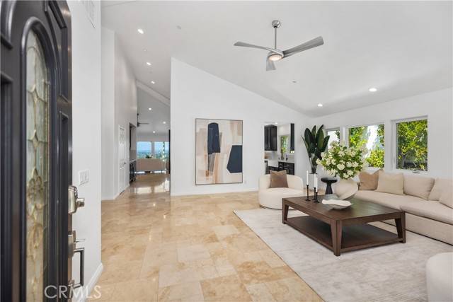 703 Avenida Presidio, San Clemente, CA 92672