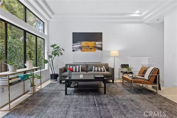 Studio City, CA 91604,11847 Laurelwood DR 105