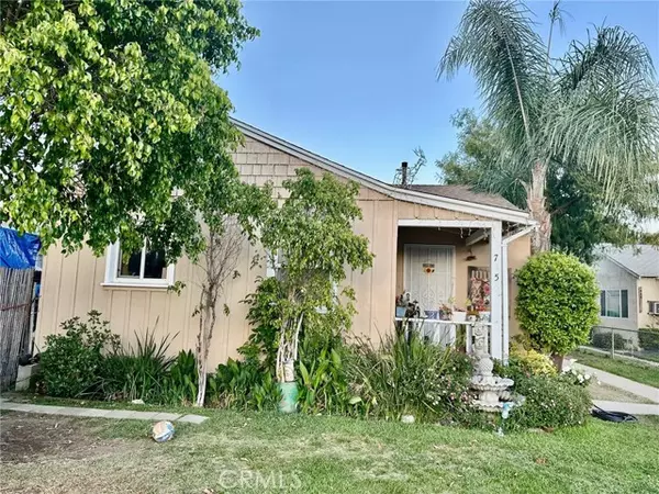Van Nuys, CA 91406,7450 Woodley AVE