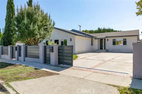 North Hollywood, CA 91605,7113 Varna AVE