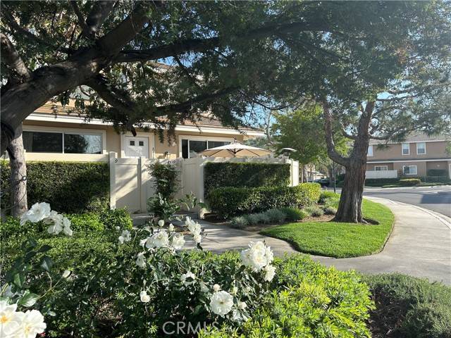 8439 E Arrowhead WAY, Anaheim Hills, CA 92808