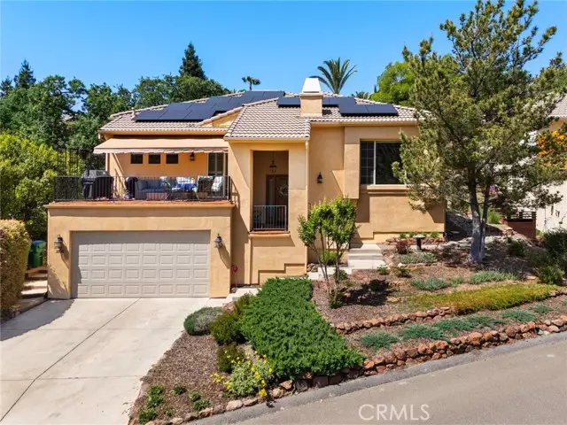 3536 Shadowtree LN, Chico, CA 95928