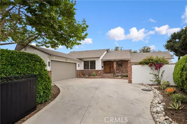 7210 Finevale DR, Downey, CA 90240