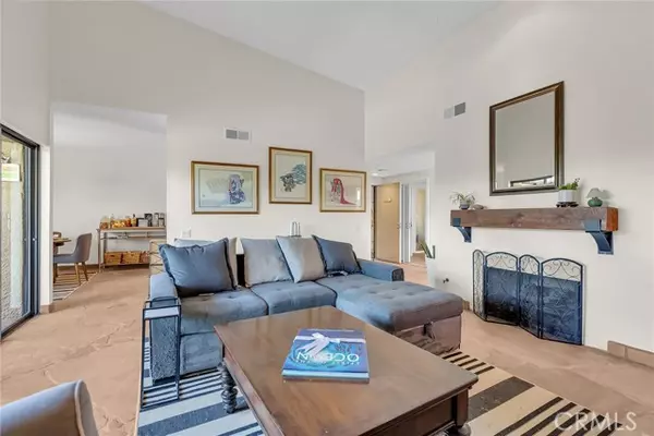 1186 Tiffany CIR, Palm Springs, CA 92262