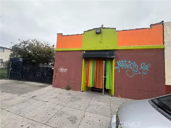 8310 S Broadway, Los Angeles, CA 90003