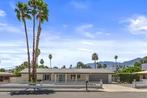 2075 E Calle Felicia, Palm Springs, CA 92262