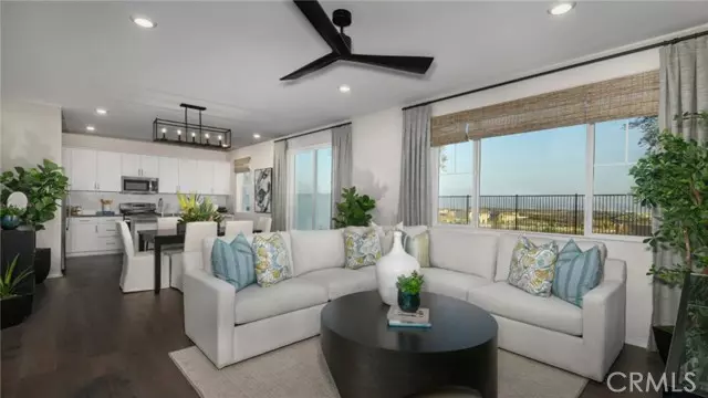 Rialto, CA 92377,2437 Powell DR