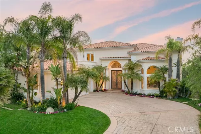 3901 Rock Hampton DR, Tarzana, CA 91356