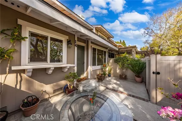 Fullerton, CA 92831,3110 E Palm DR 14