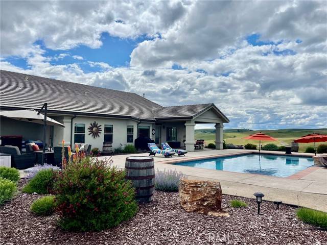 77011 Douglas RD, San Miguel, CA 93451