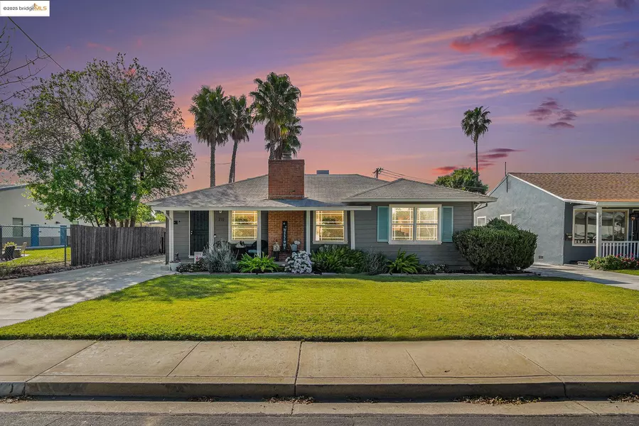 210 Delta Ave, Brentwood, CA 94513