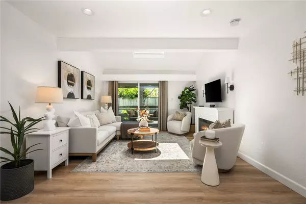 Laguna Niguel, CA 92677,23732 Hillhurst DR 32