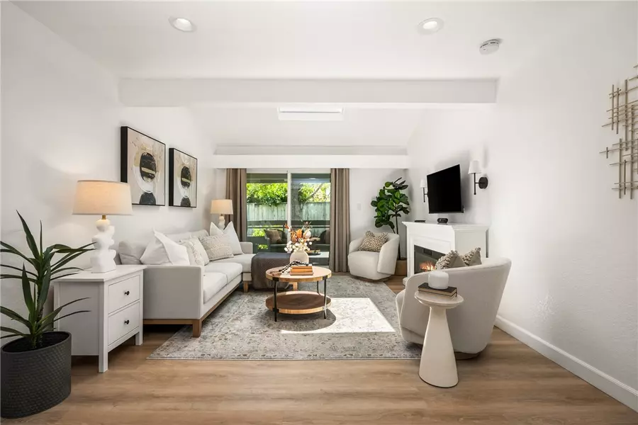 23732 Hillhurst DR 32, Laguna Niguel, CA 92677