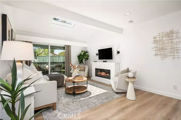Laguna Niguel, CA 92677,23732 Hillhurst DR 32