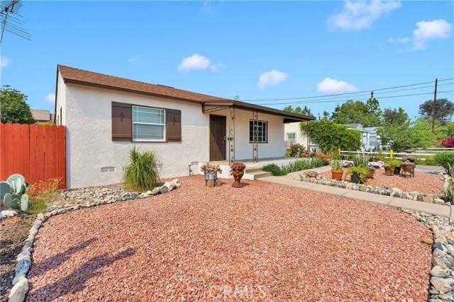 Redlands, CA 92374,312 W Lugonia AVE