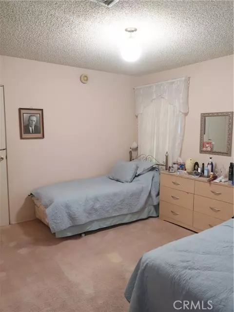 Reseda, CA 91335,6954 Balcom AVE