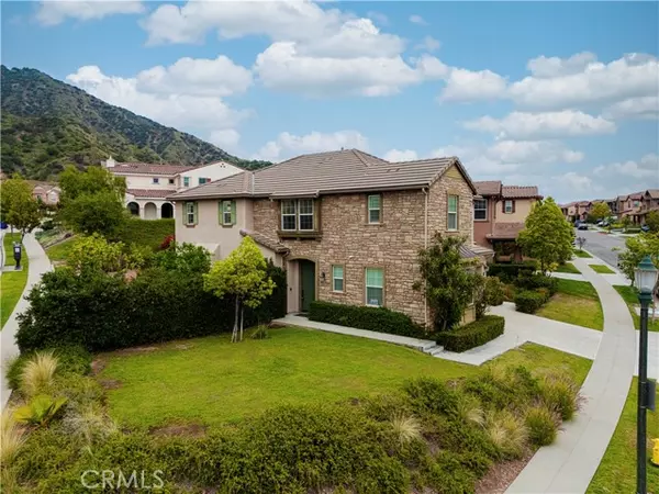 Azusa, CA 91702,621 E Mandevilla