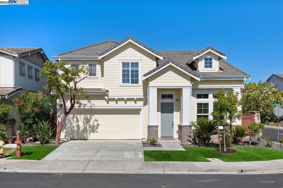 5200 N Forestdale Cir, Dublin, CA 94568