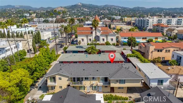 Los Angeles, CA 90027,1548 N Alexandria AVE