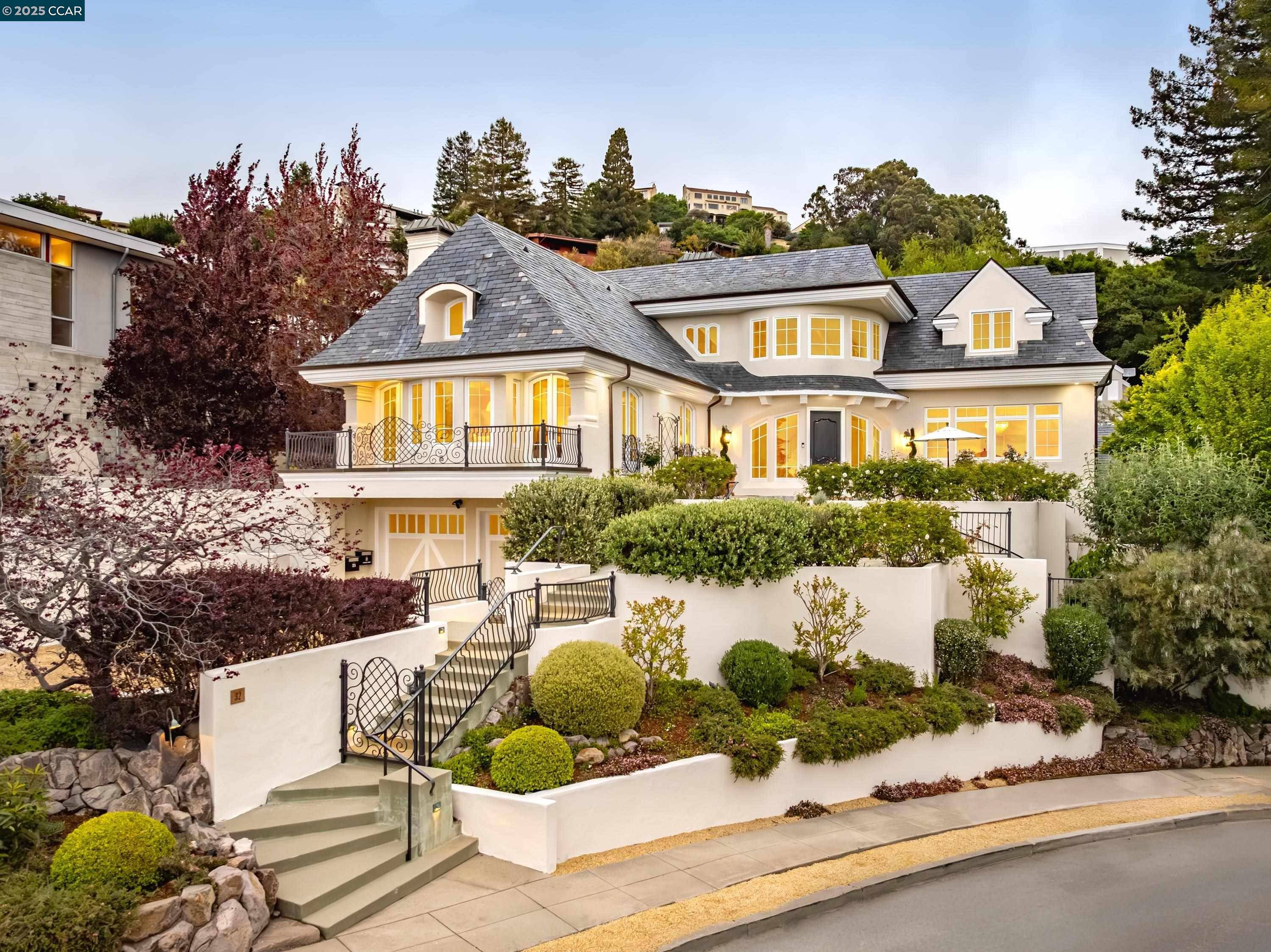32 Vicente Rd, Berkeley, CA 94705