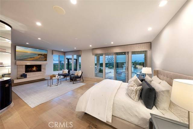 Newport Beach, CA 92660,9 Saint Tropez