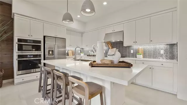 571 Mulligan, Irvine, CA 92618