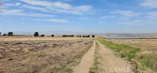 100 W Avenue K14, Lancaster, CA 93534