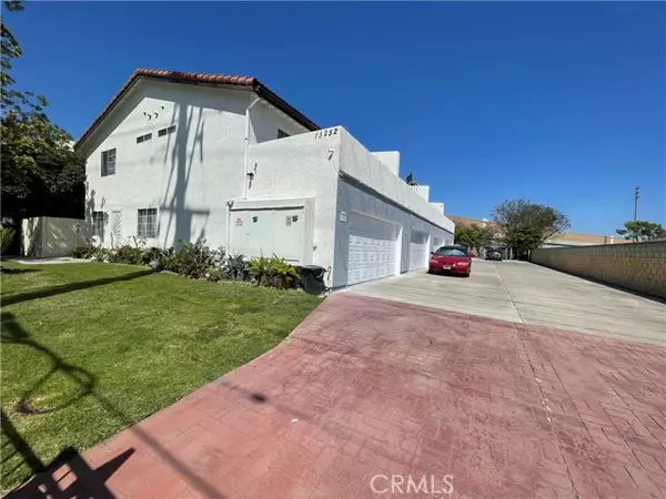 13252 Newland ST, Garden Grove, CA 92844