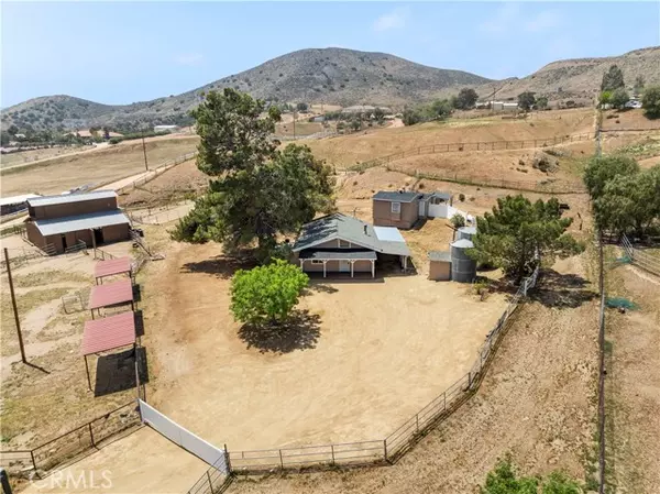 34717 Red Rover Mine RD, Acton, CA 93510