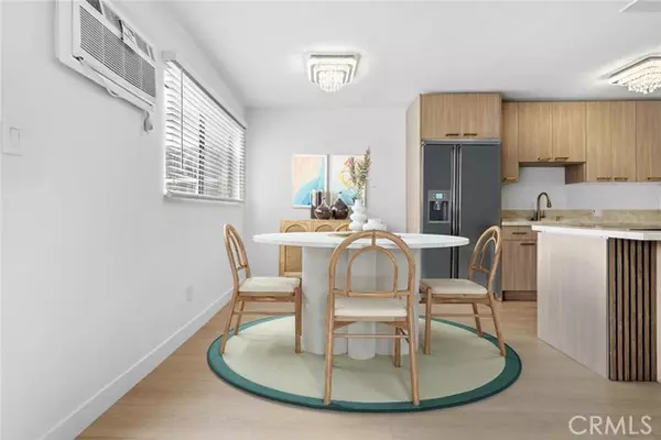 West Hollywood, CA 90069,960 Larrabee ST 120