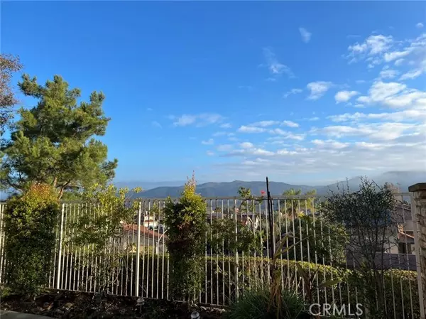 Corona, CA 92883,22810 Mountain Ash CIR