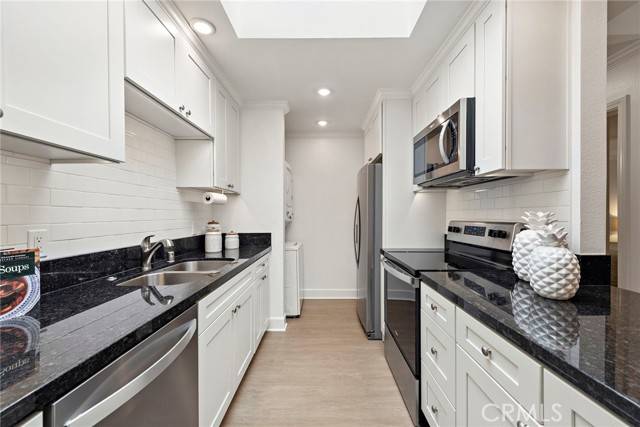 Laguna Woods, CA 92637,964 Calle Aragon D