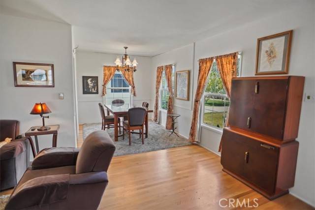 Valley Village, CA 91607,11948 Collins ST