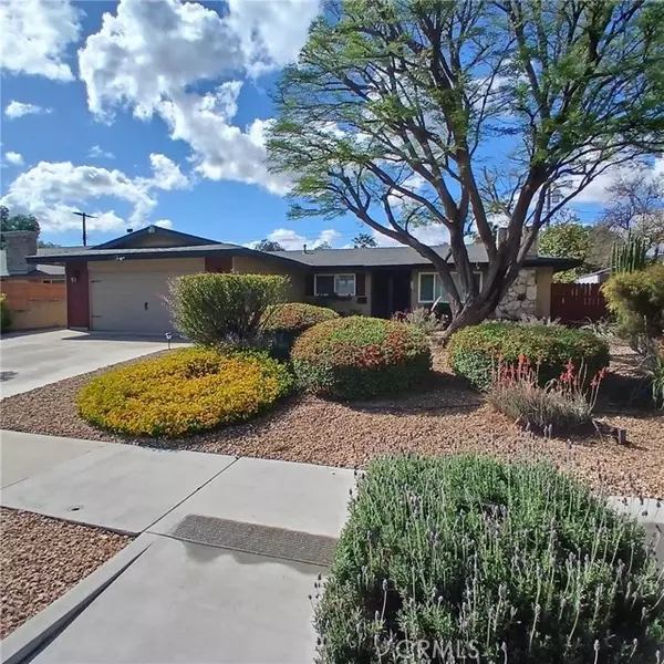 8969 Christopher PL, Riverside, CA 92503