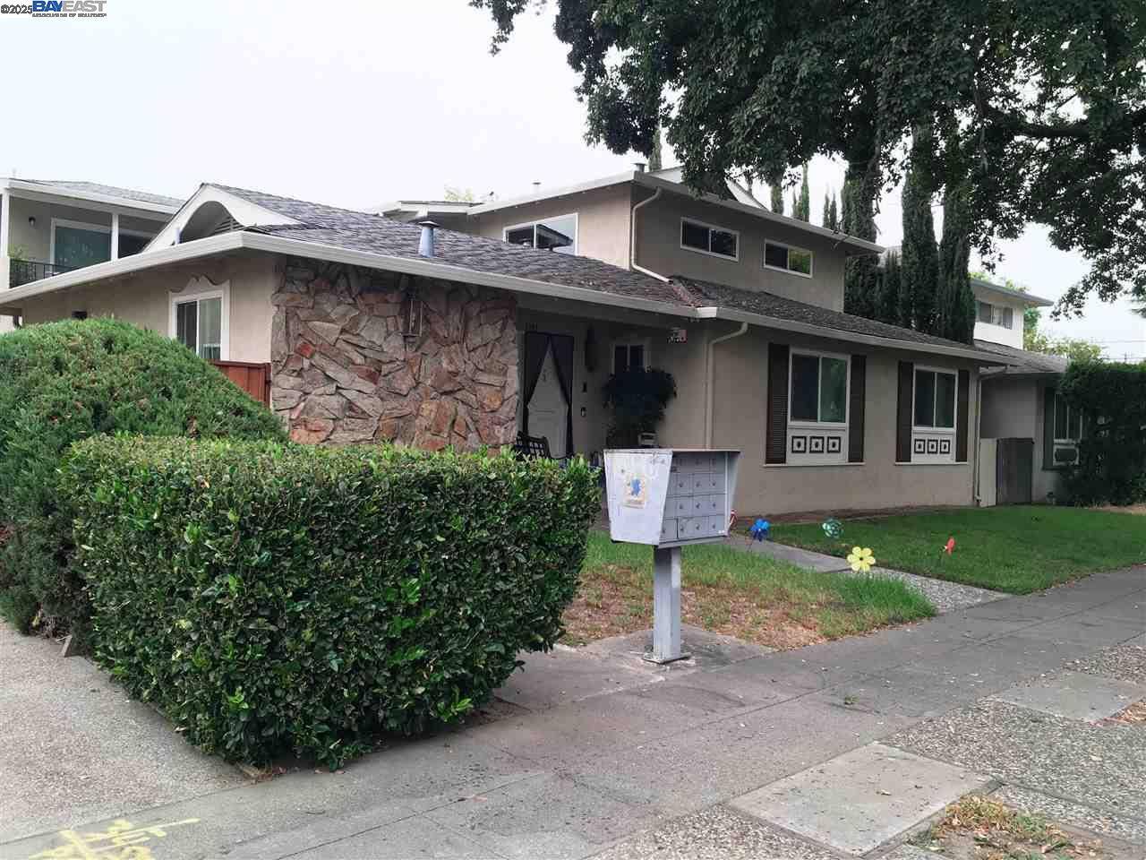 1581 Mendenhall Drive #4, San Jose, CA 95130