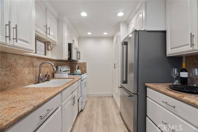 Santa Ana, CA 92704,1400 W Warner AVE 47