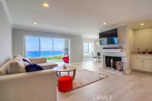 Rancho Palos Verdes, CA 90275,3200 La Rotonda DR 311