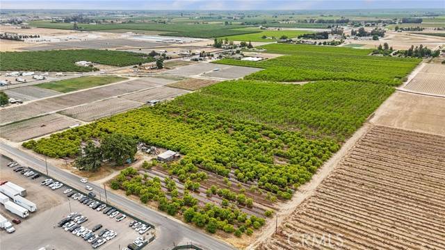 Fresno, CA 93725,2801 E American