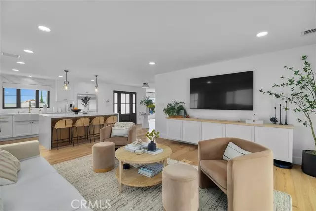 2128 W Paseo Del Mar, San Pedro, CA 90732