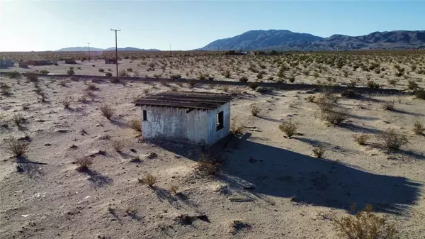 Twentynine Palms, CA 92277,201 2 Mile RD