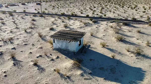Twentynine Palms, CA 92277,201 2 Mile RD