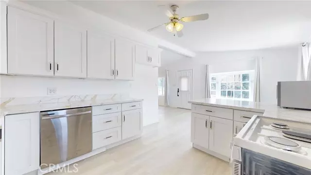 7663 Grove ST, Tujunga, CA 91042