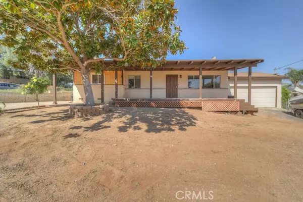 Escondido, CA 92027,612 Momar LN